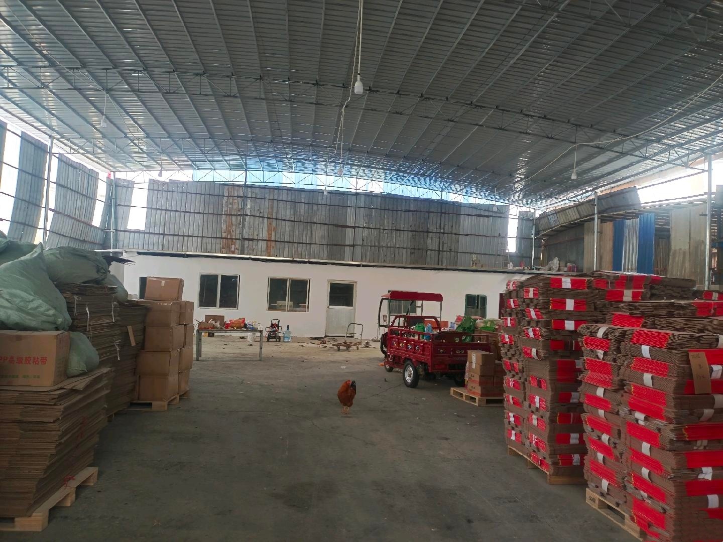 西乡塘区大学西路西乡塘客运站附近800平仓库招租