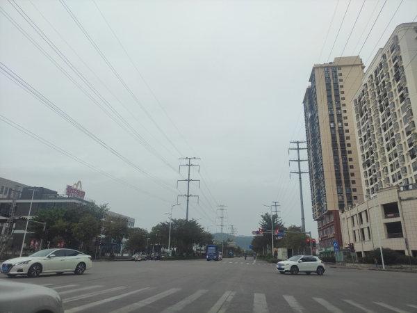 金达电商物流园、心圩振兴村附近30一8000平铺面、自建房、厂房仓库招租