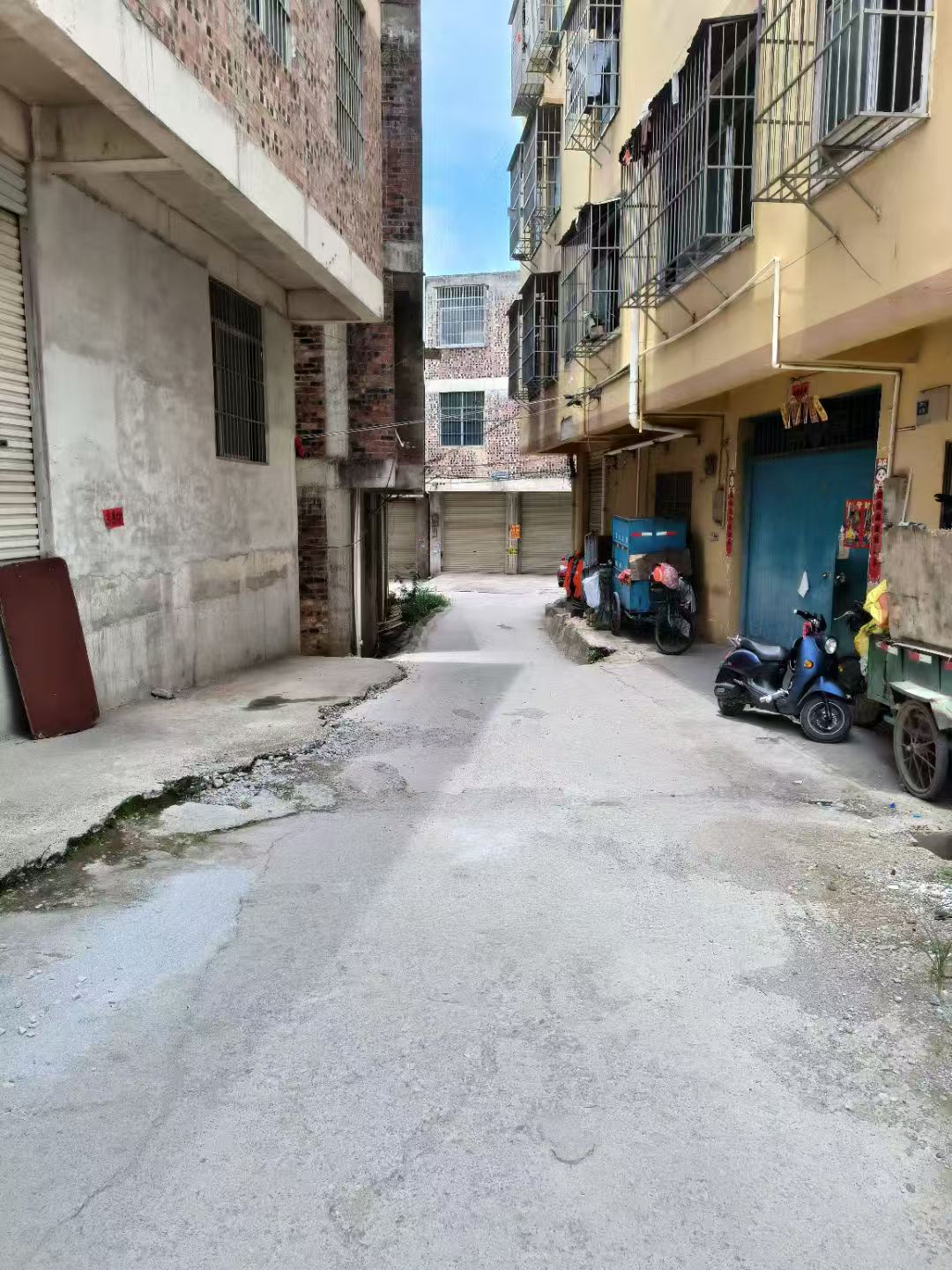 西乡塘区安吉大道高安路旁250一1000平自建房厂房仓库招租