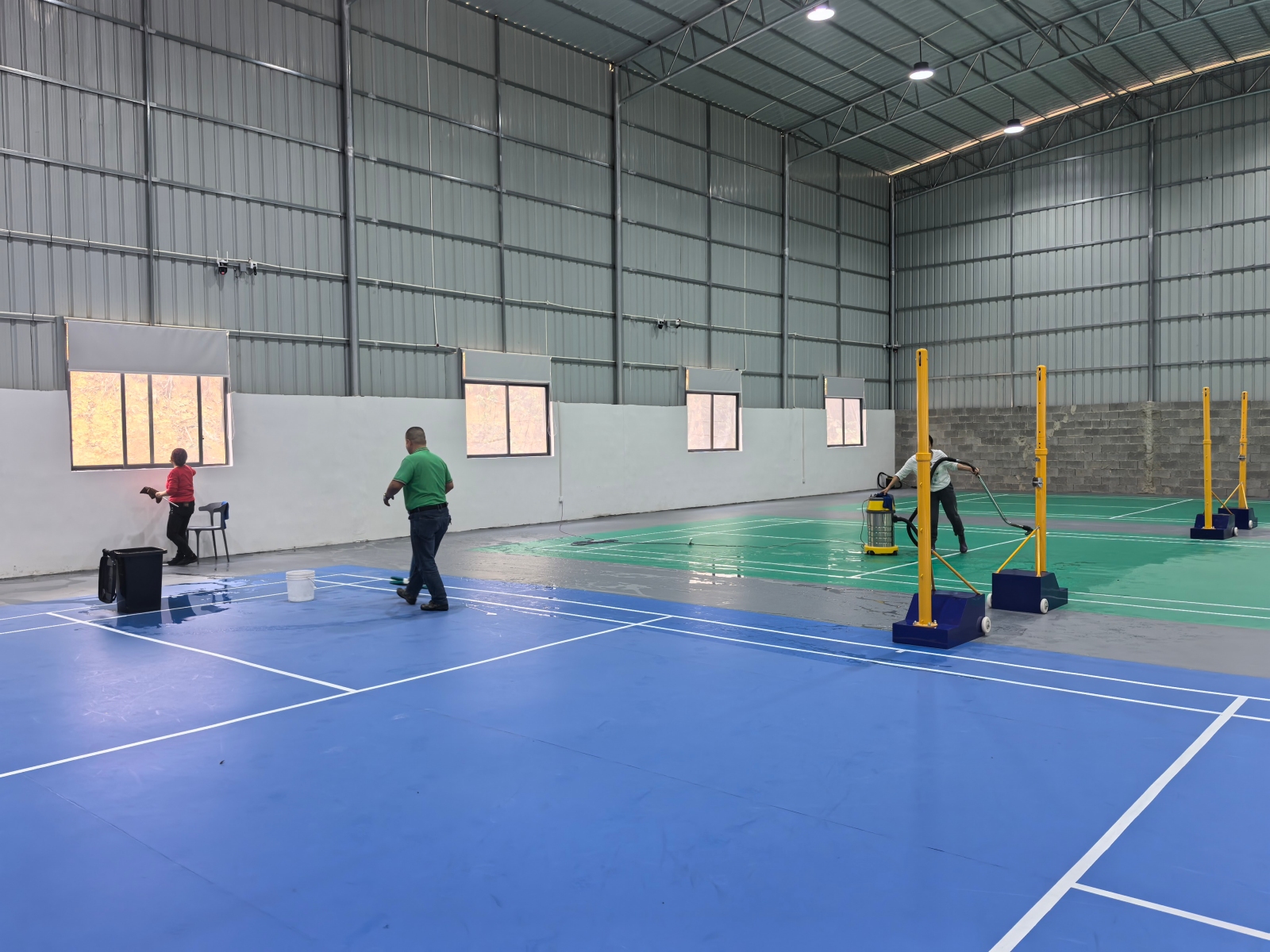 青秀区民族大道方向林里桥附近1200平厂房仓库球馆，培训机构招租