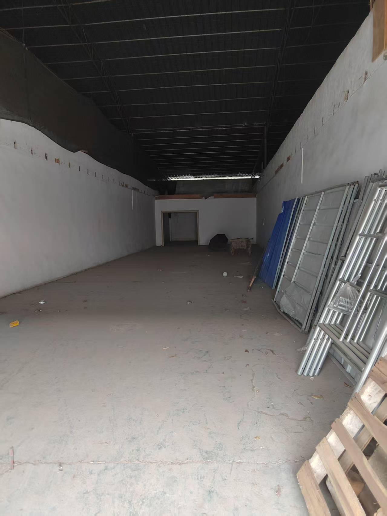 西乡塘区北湖路大广市场内165平厂房仓库招租