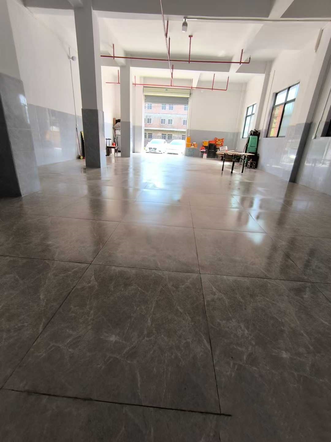 仅900元，一楼100平米新房厂房仓库铺面出租