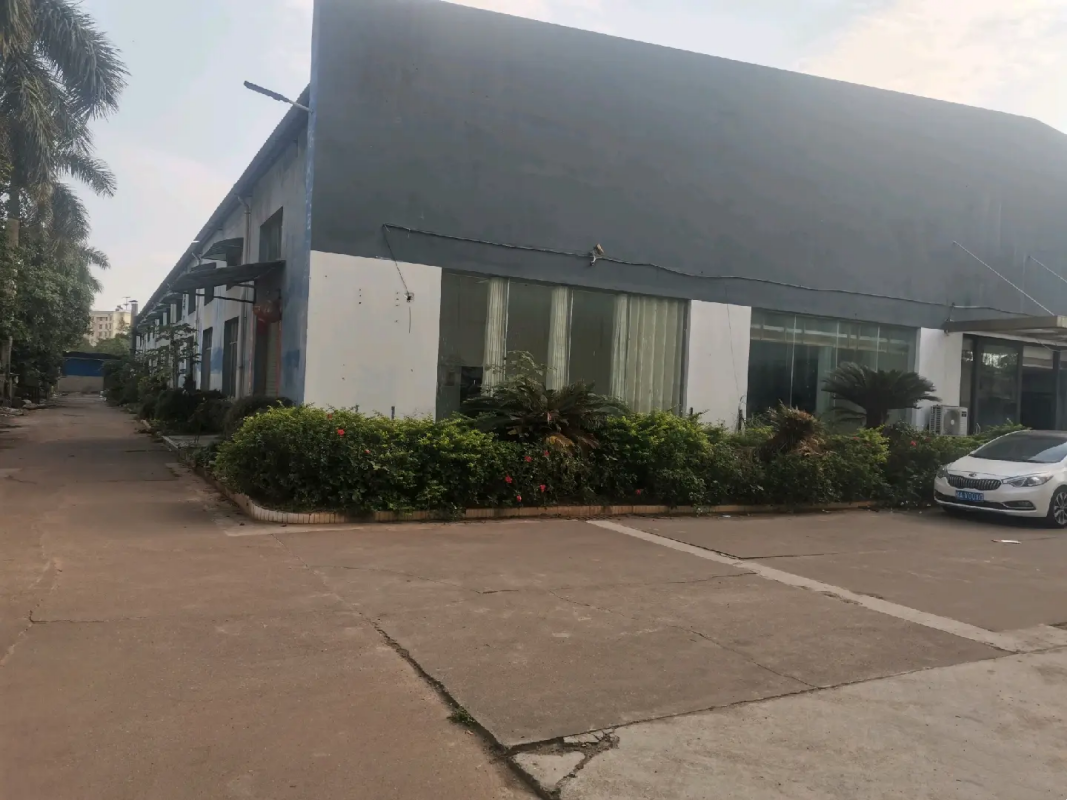 良庆区银海大道旁玉洞工业园附近1500平厂房仓库出租