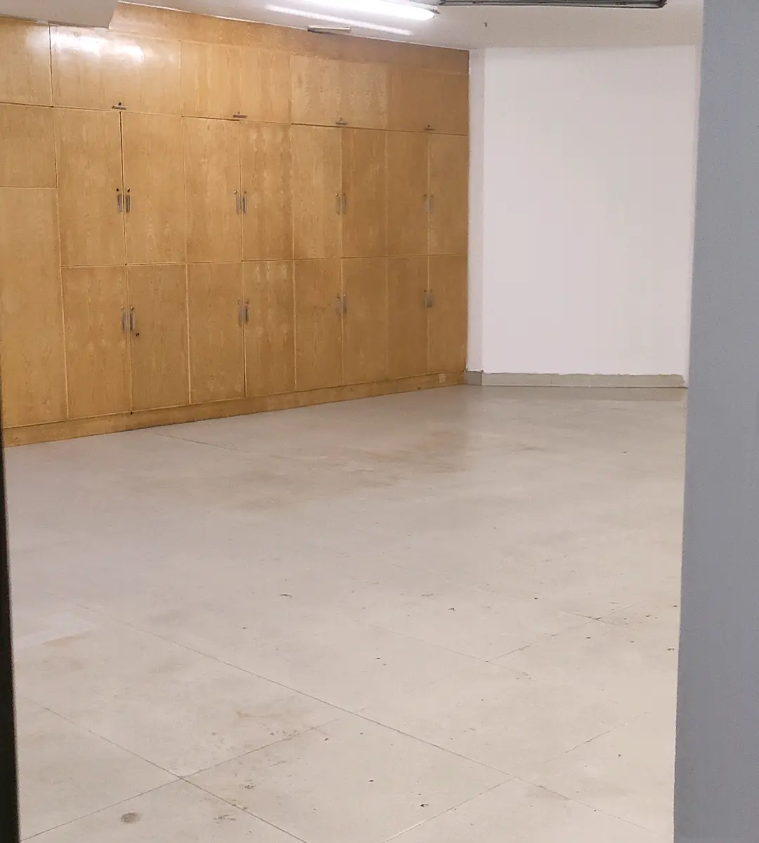 青秀区民族大道41号广西国际贸易中心负一层115平仓库出租