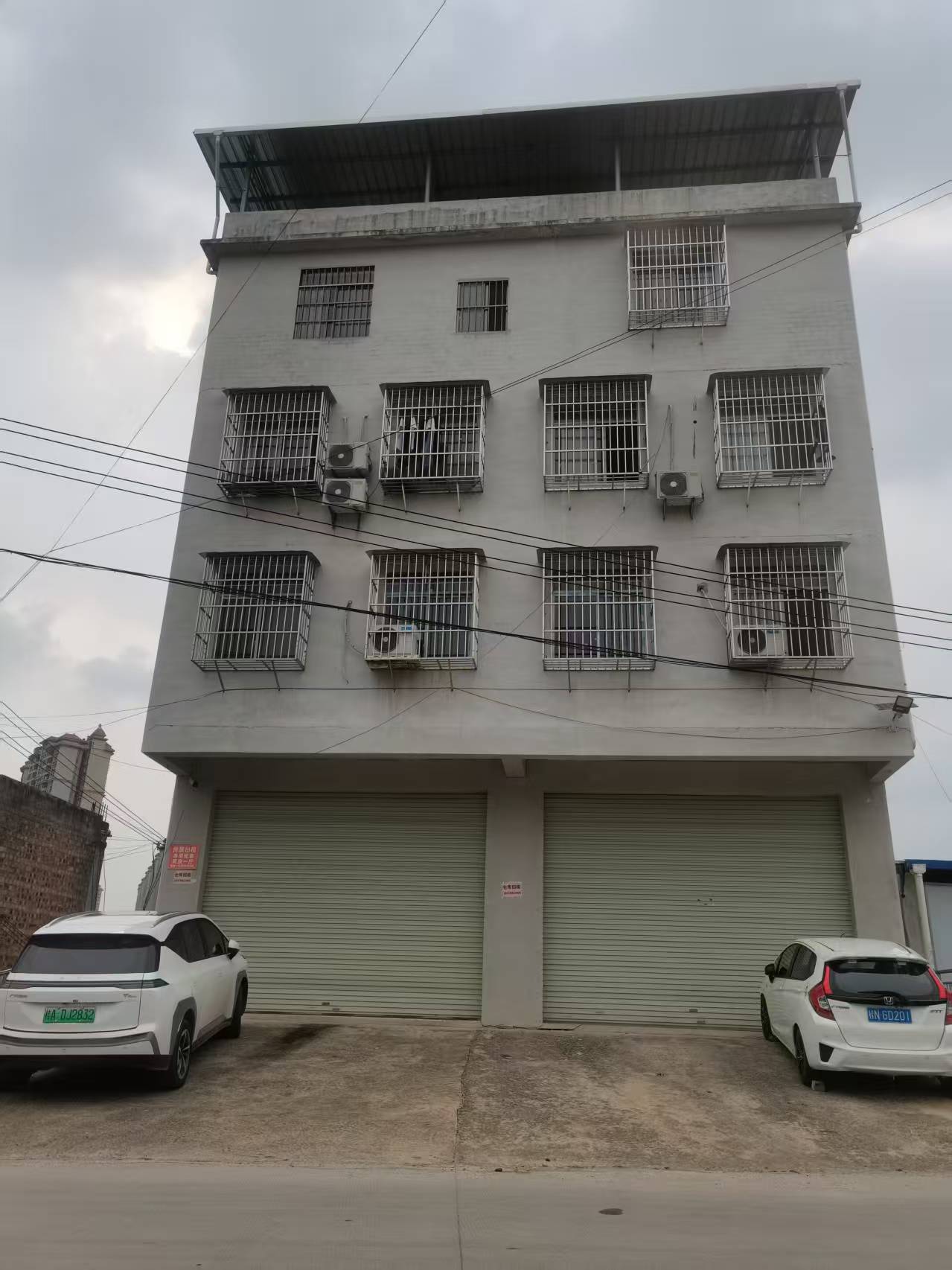 兴宁区三塘嘉和城同仁路口附近160一240平两层厂房仓库招租