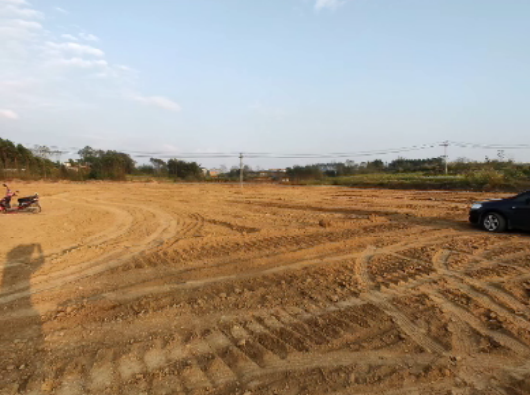 南宁市兴宁区五塘高速出口附近47亩场地20年长租