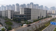 五象精品厂房出售，3层半独栋，首层7.2米，首付2成可按揭